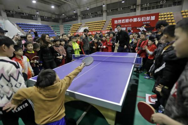 获得更多国 获得更多国